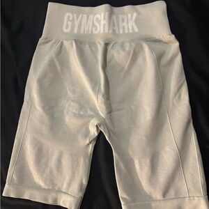 Gymshark Cream Activewear short